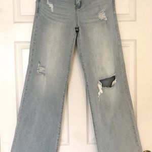 High waisted jeans